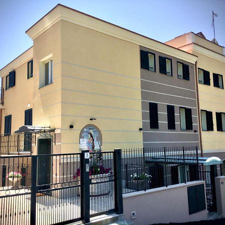 Marina dʼAndora Floridida Rooms & Breakfast מראה חיצוני תמונה