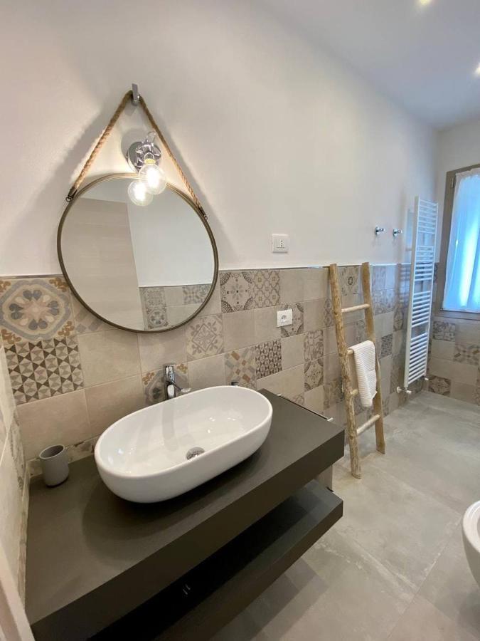 Marina dʼAndora Floridida Rooms & Breakfast מראה חיצוני תמונה