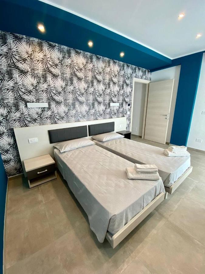 Marina dʼAndora Floridida Rooms & Breakfast מראה חיצוני תמונה